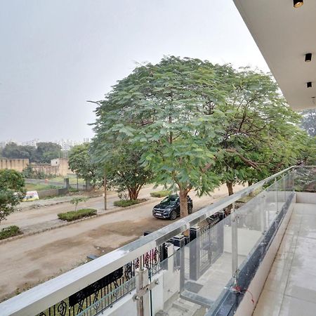 Hotel O Expo View Near Pvr Ansal Plaza Greater Noida Luaran gambar