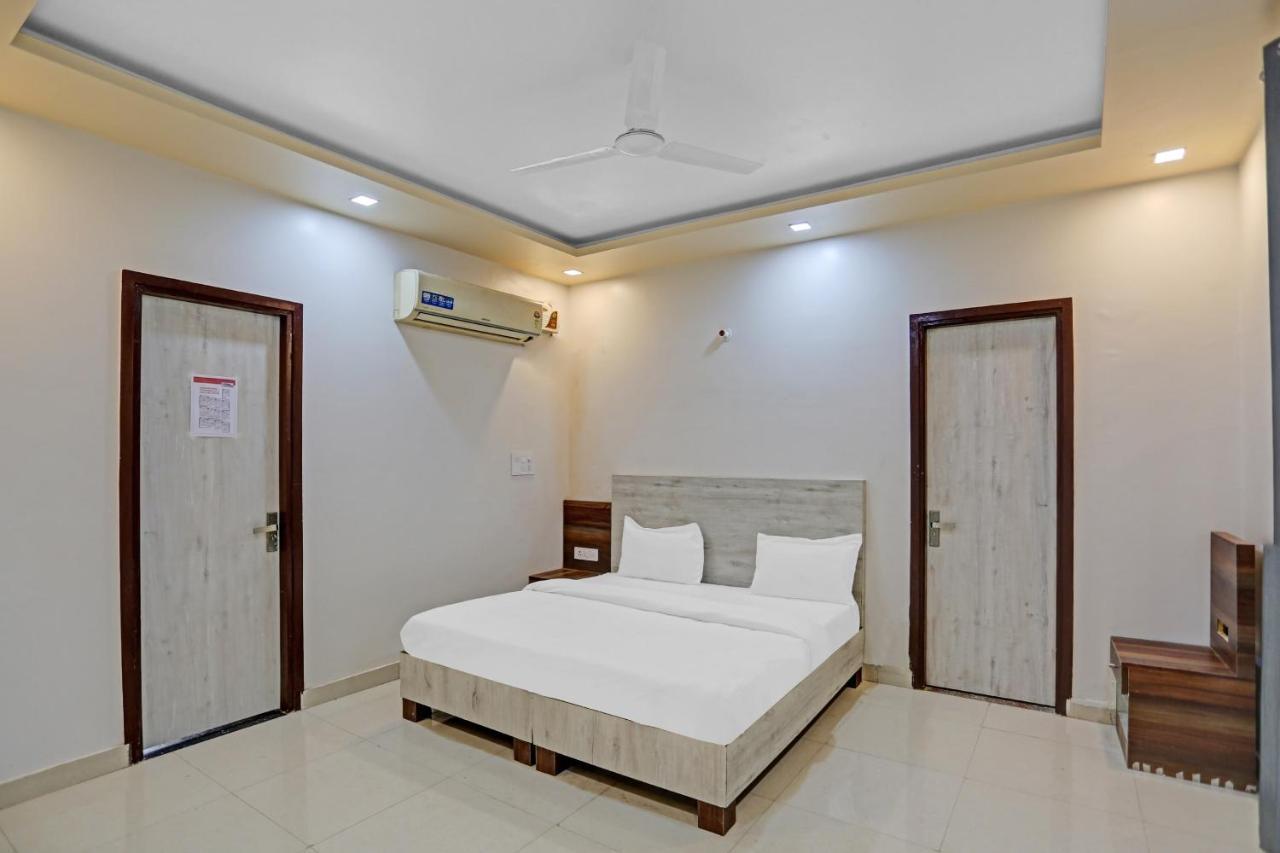 Hotel O Expo View Near Pvr Ansal Plaza Greater Noida Luaran gambar