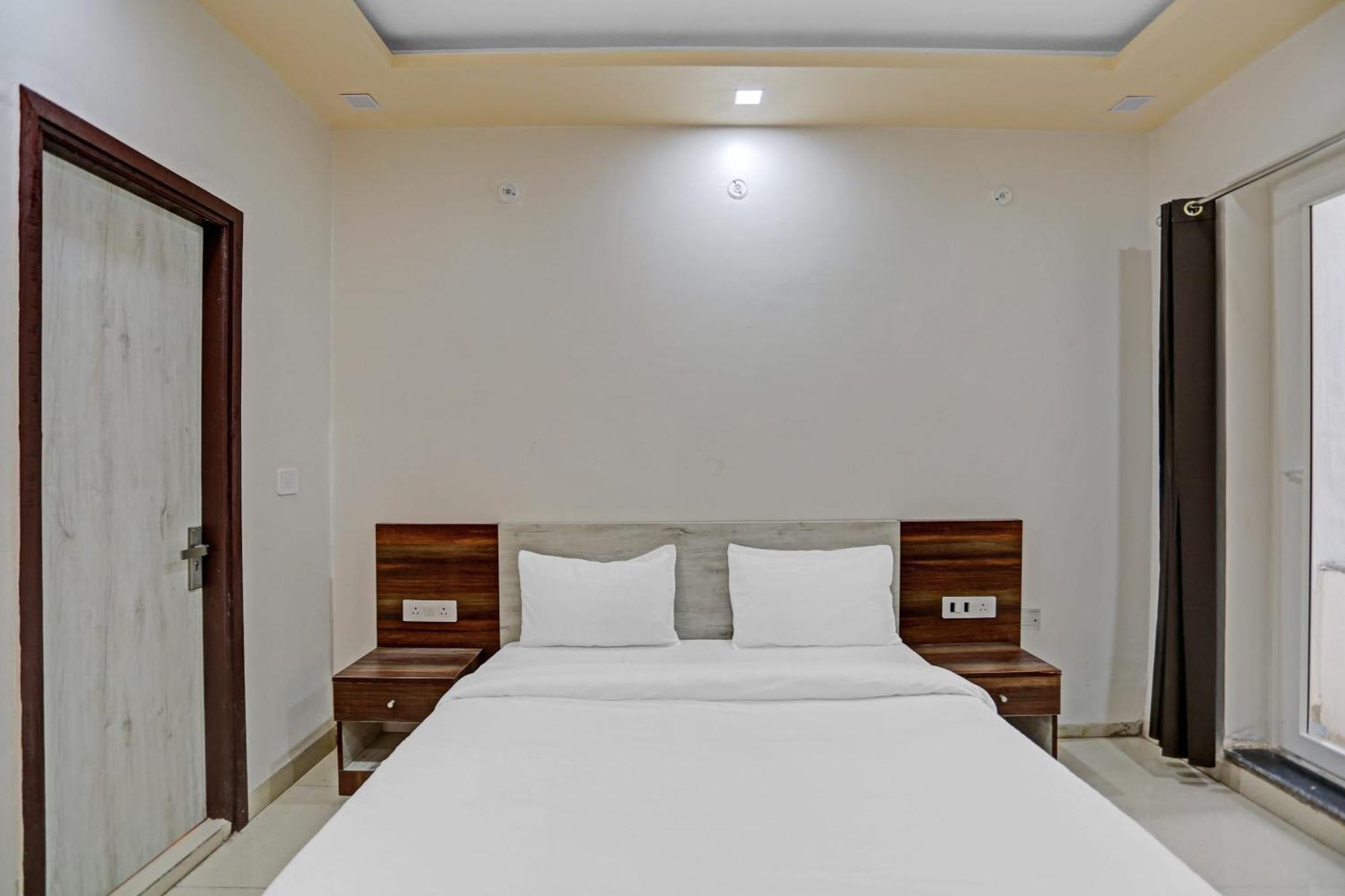 Hotel O Expo View Near Pvr Ansal Plaza Greater Noida Luaran gambar