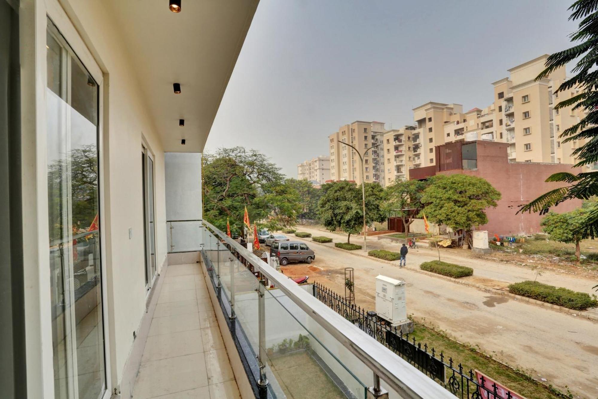 Hotel O Expo View Near Pvr Ansal Plaza Greater Noida Luaran gambar